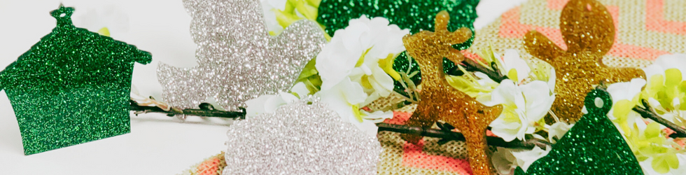 4. Christmas & Ornaments